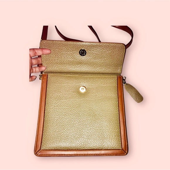 Vintage Dooney & Bourke Bag - Picture 10 of 14